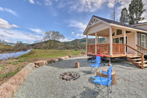 Canyonville Tiny Home on South Umpqua River!